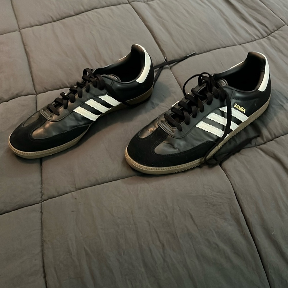 Men’s Adidas Samba Shoes